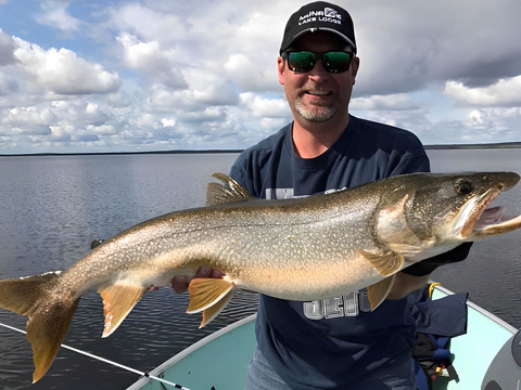 Northern Manitoba Fly-in Fishing Lodge